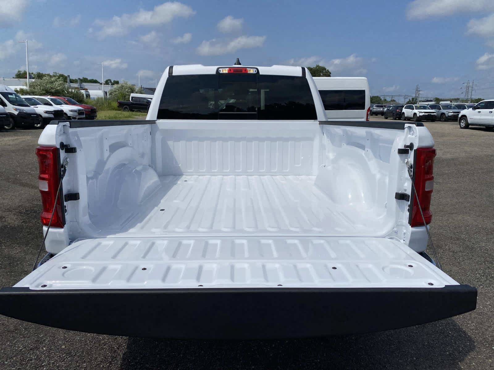 New 2026 RAM 1500 Tradesman AWD/4WD image 5
