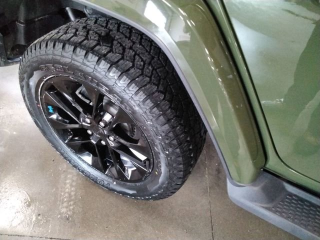 Used 2022 Jeep Wrangler Unlimited Sahara 4xe w/ Cold Weather Group image 18