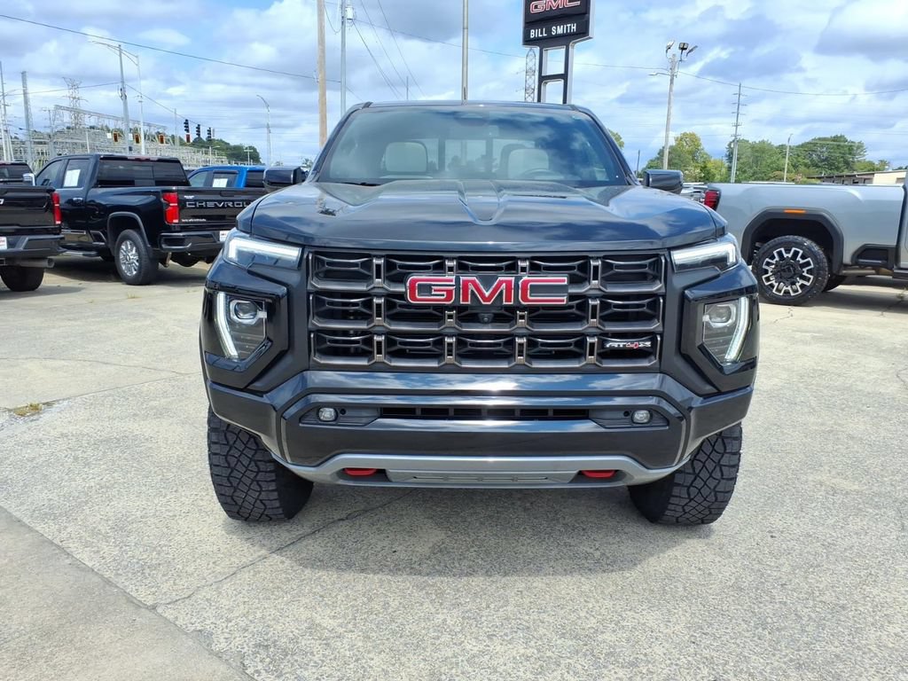 Used 2024 GMC Canyon AT4X AWD/4WD image 2