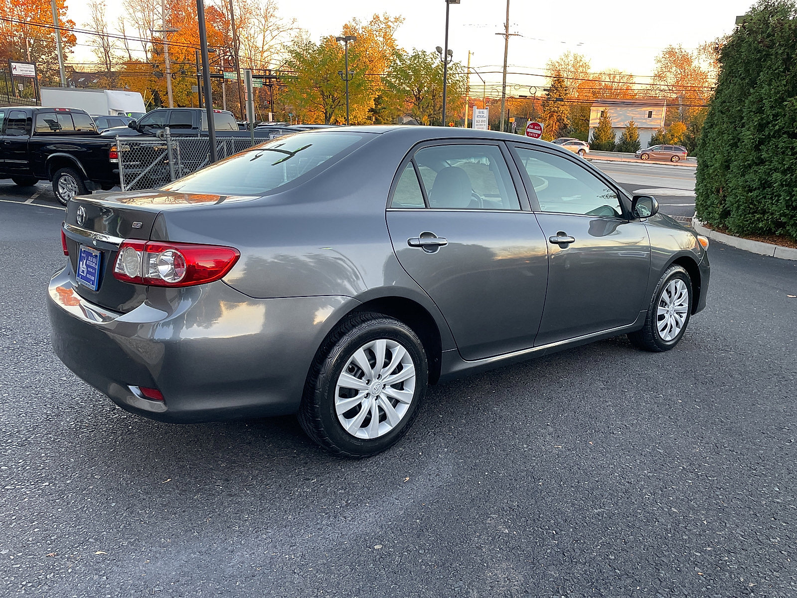 Used 2013 Toyota Corolla LE image 5