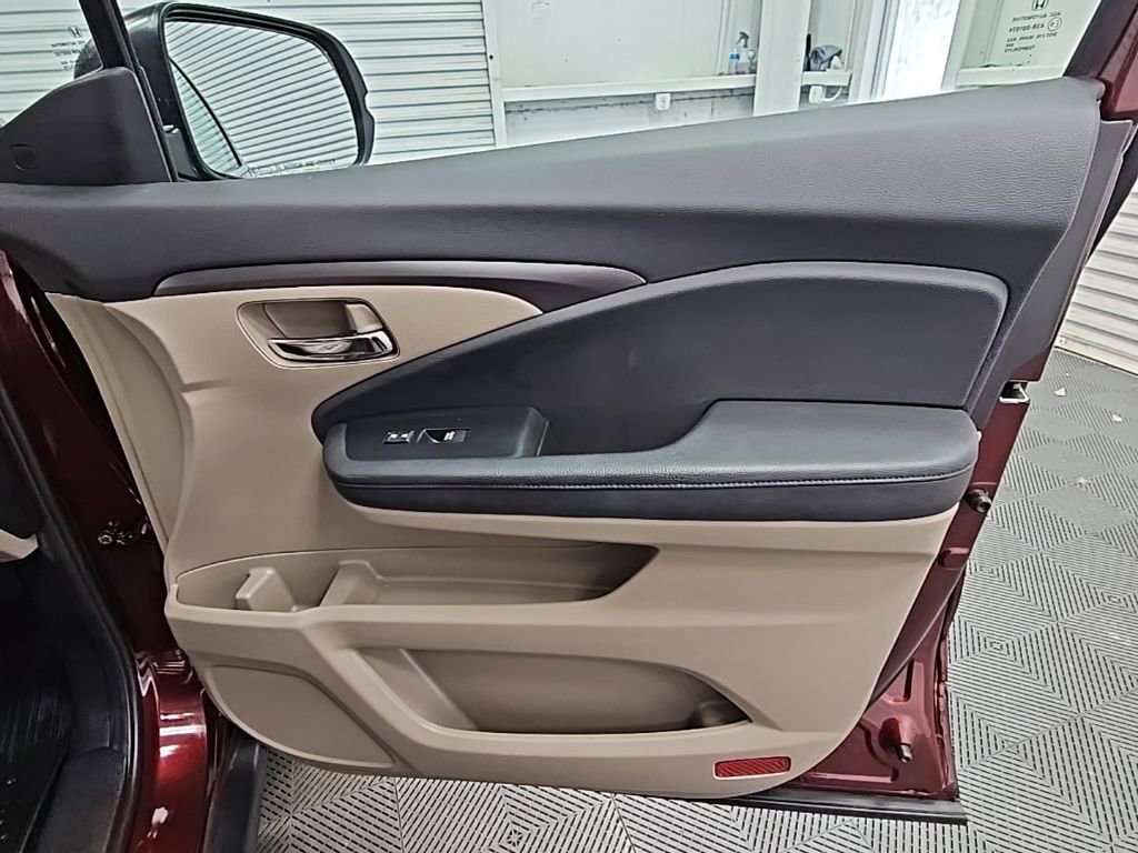 Used 2021 Honda Pilot EX-L image 43