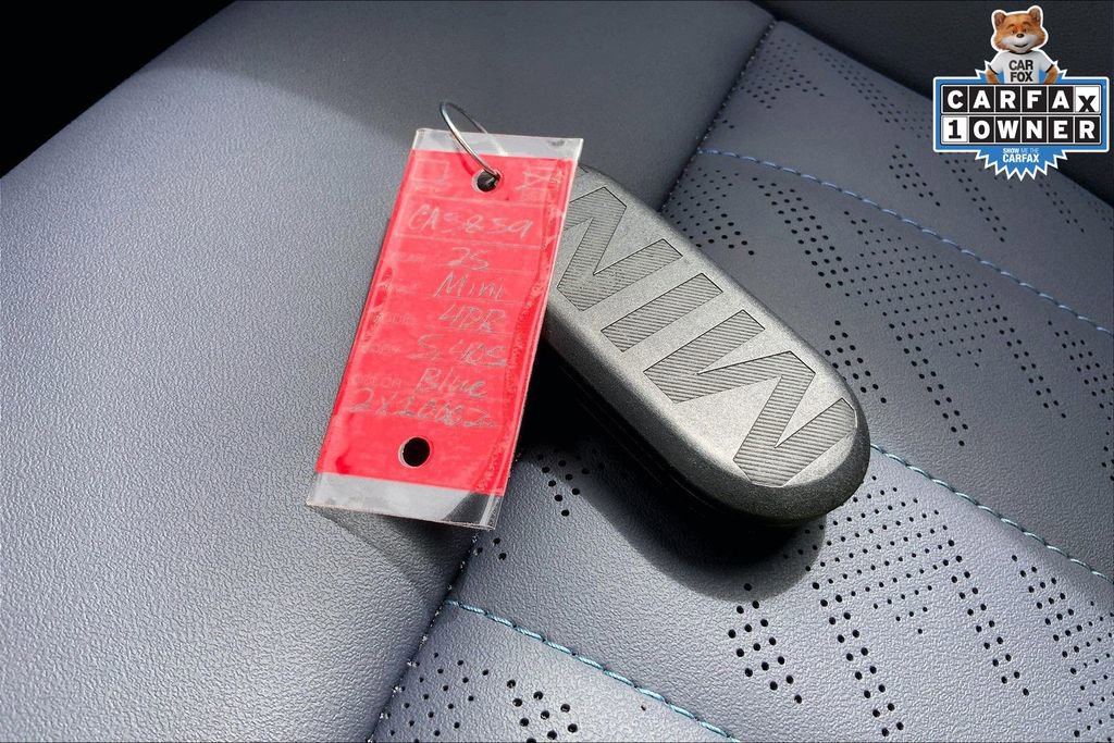 Certified 2025 MINI Cooper 4-Door Hardtop image 13