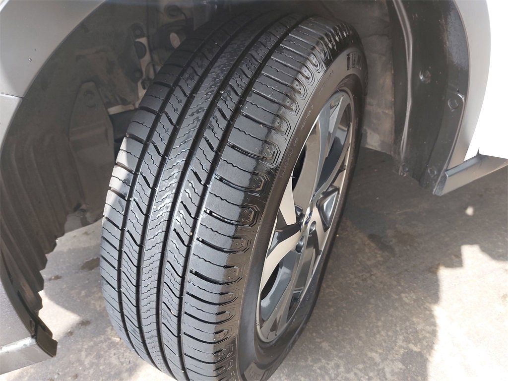 Used 2022 Subaru Outback Limited image 32