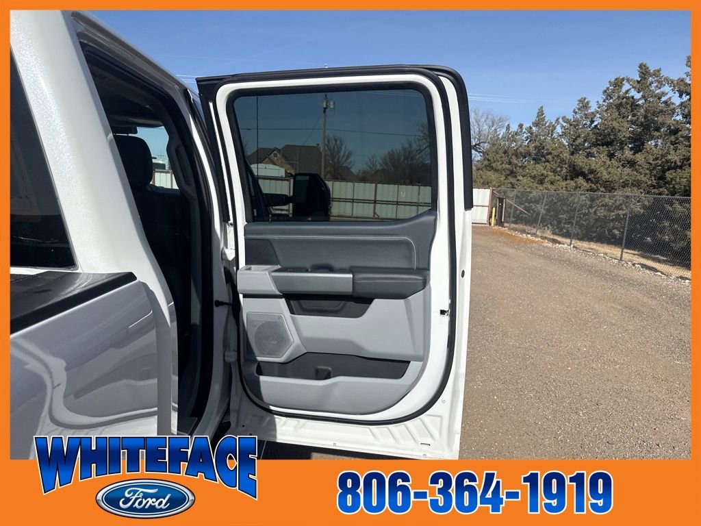 Used 2024 Ford F350 Limited w/ FX4 Off-Road Package image 32