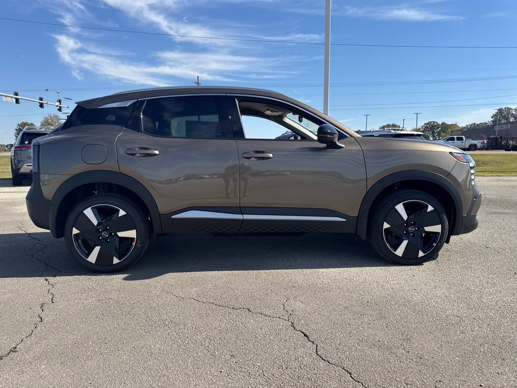 Used 2026 Nissan Kicks SR image 7