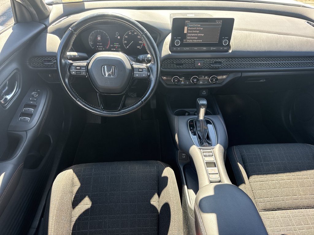 Used 2025 Honda HR-V Sport image 22