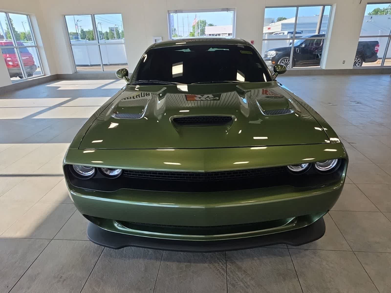Used 2021 Dodge Challenger R/T Scat Pack RWD image 3