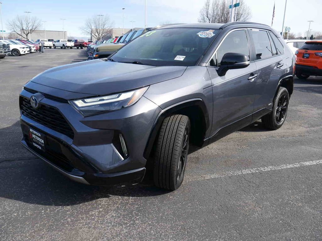 Used 2023 Toyota RAV4 XSE image 4