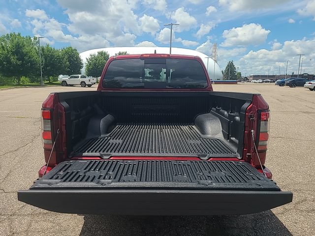 Used 2025 Nissan Frontier PRO-4X AWD/4WD image 30