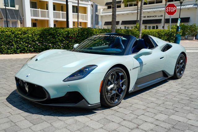 Used 2024 Maserati MC20 Cielo image 2