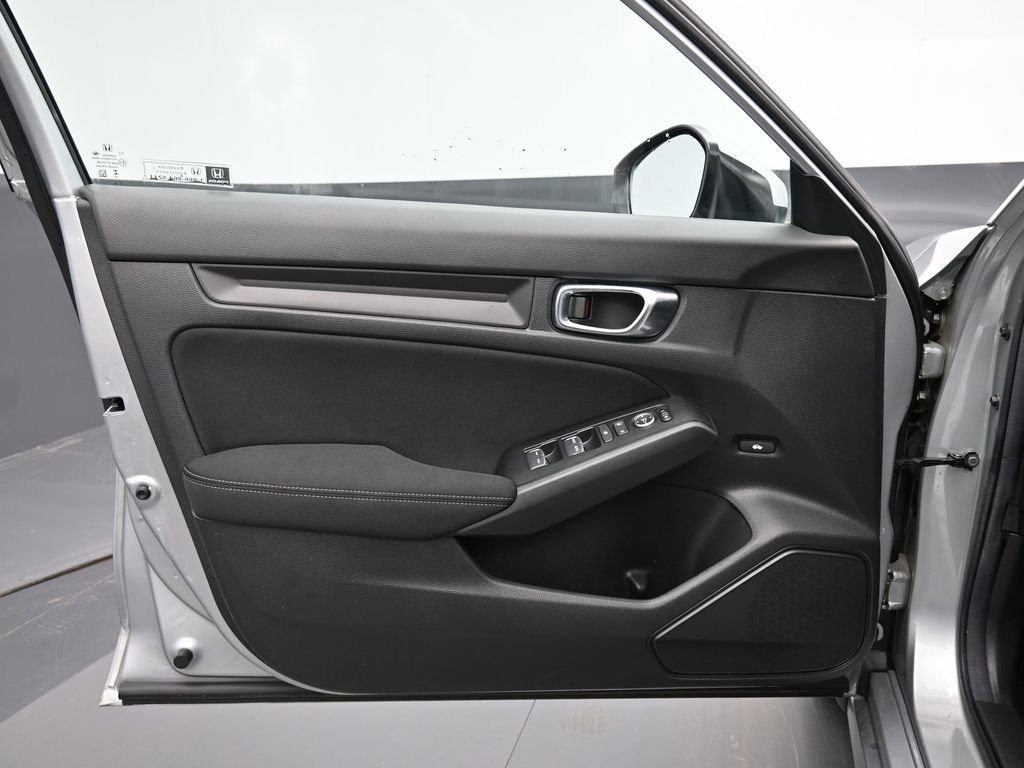 Certified 2025 Honda Civic LX image 30