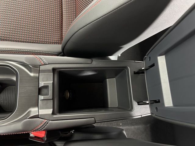 New 2026 Nissan Kicks SR image 31