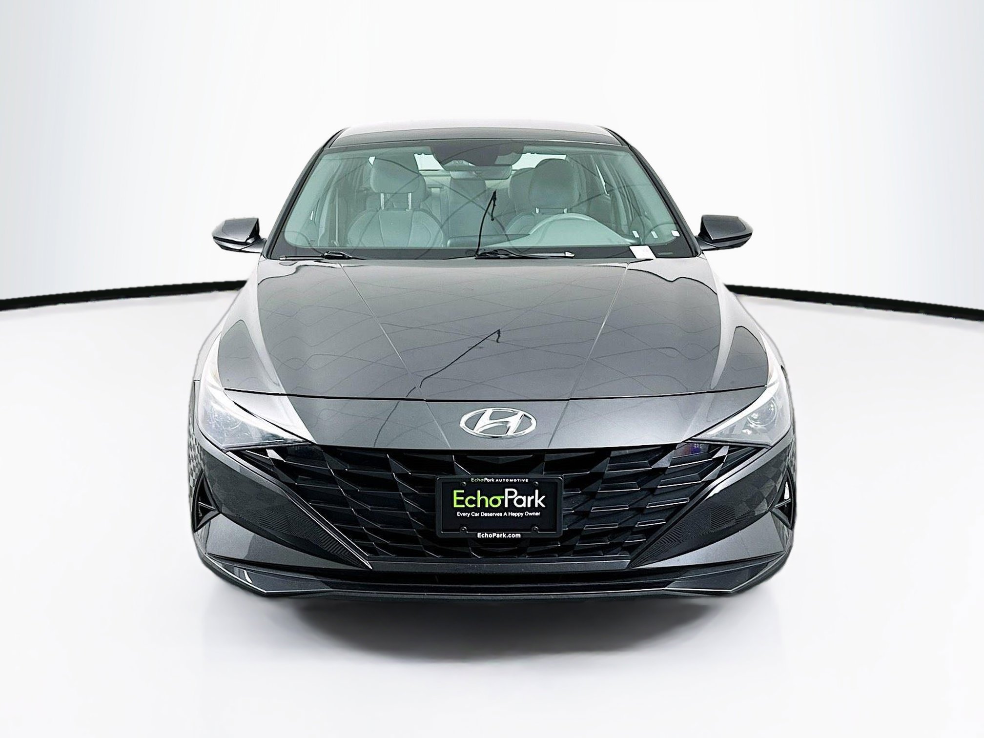 Used 2023 Hyundai Elantra SEL image 2