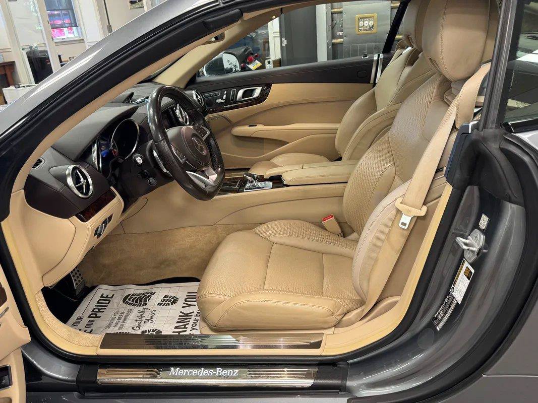 Used 2017 Mercedes-Benz SL 450 image 12