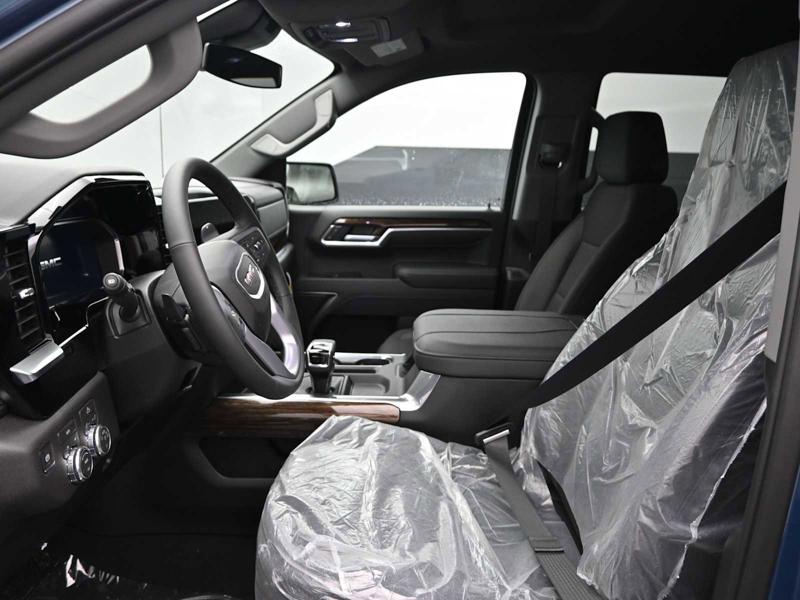 New 2026 GMC Sierra 1500 Elevation image 13