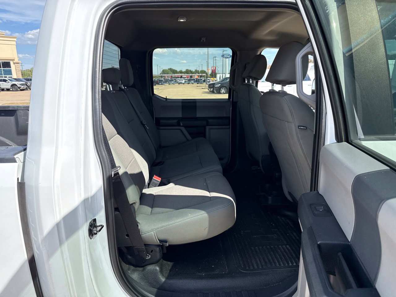 Used 2022 Ford F250 XL w/ Power Equipment Group AWD/4WD image 11