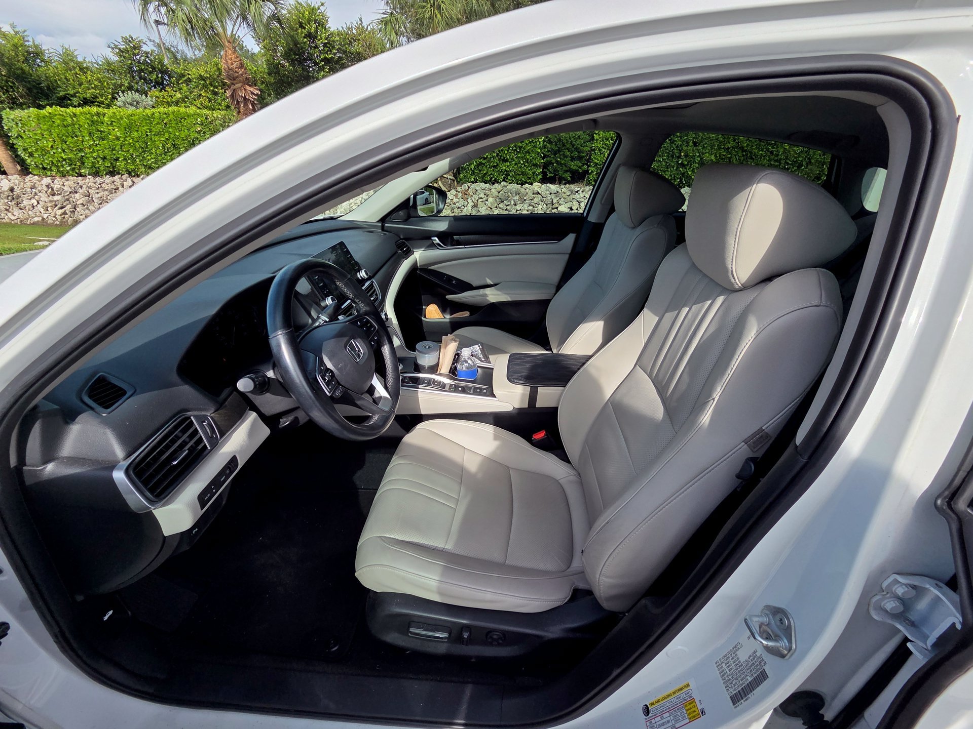 Used 2021 Honda Accord Touring image 23