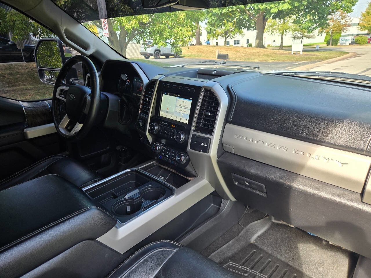 Used 2019 Ford F250 Lariat w/ Lariat Ultimate Package image 17