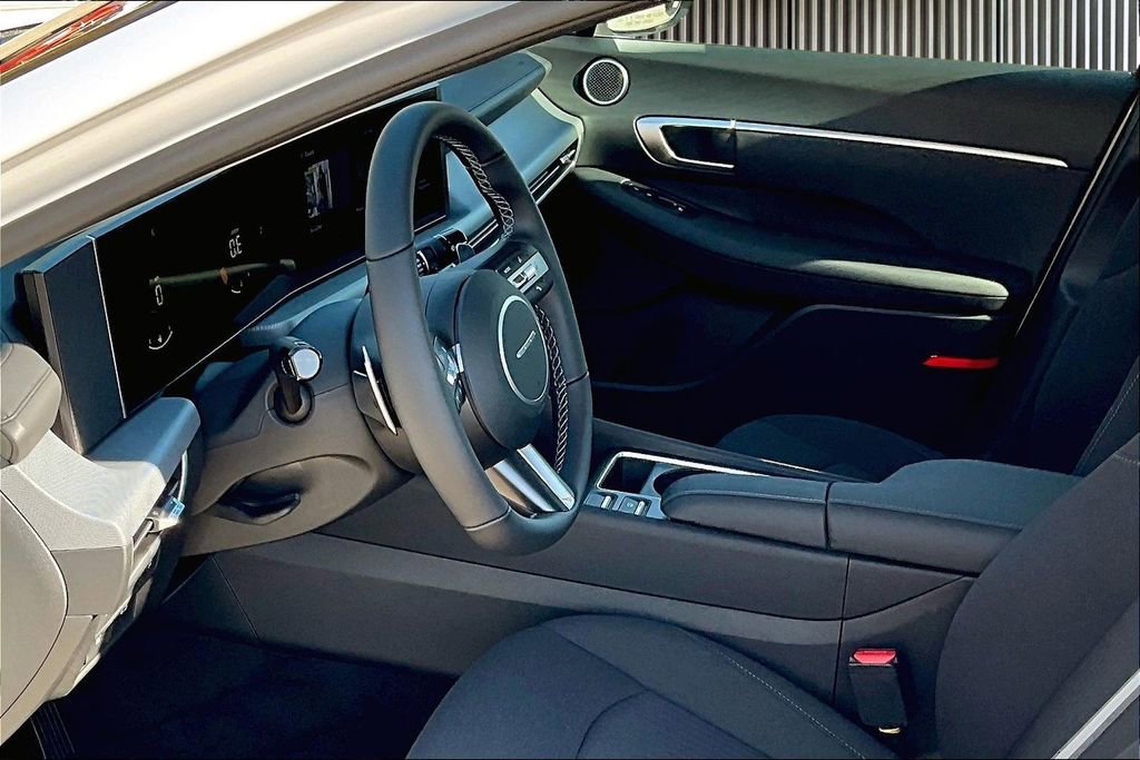 New 2026 Hyundai Sonata SEL image 7