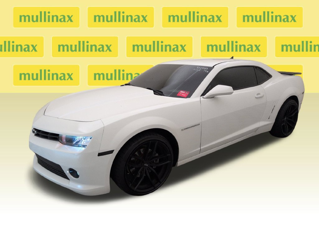 Used 2015 Chevrolet Camaro LS RWD image 10