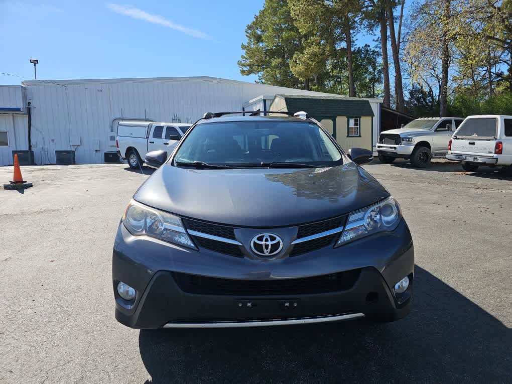 Used 2015 Toyota RAV4 XLE w/ Outdoor Package image 8