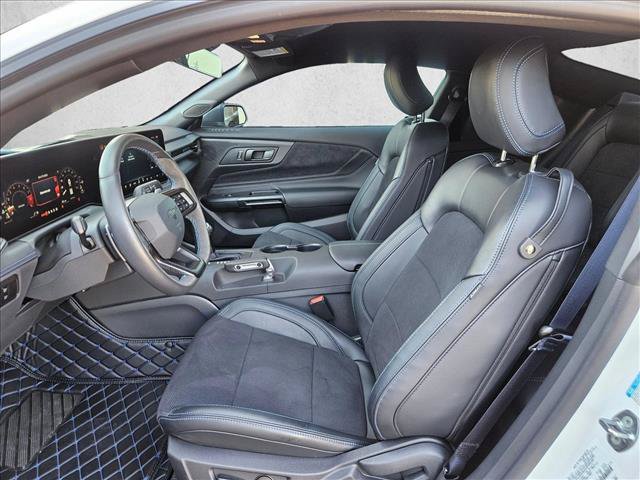 Used 2025 Ford Mustang Dark Horse RWD image 14