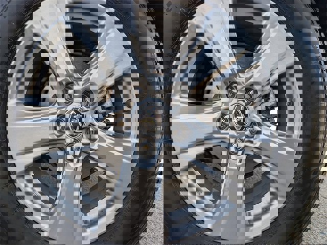 Used 2024 Toyota RAV4 XLE image 7