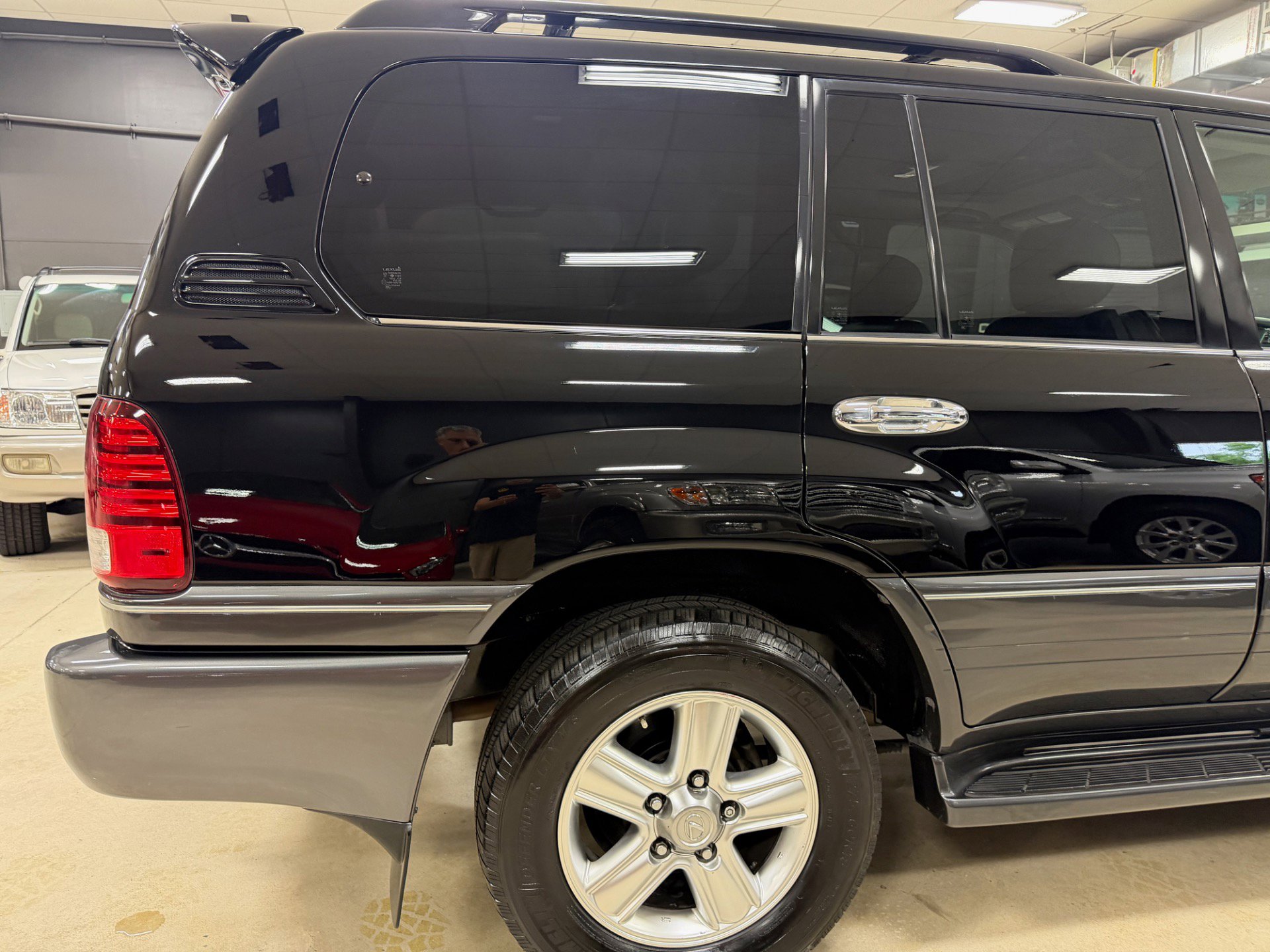 Used 2007 Lexus LX 470 4WD image 17