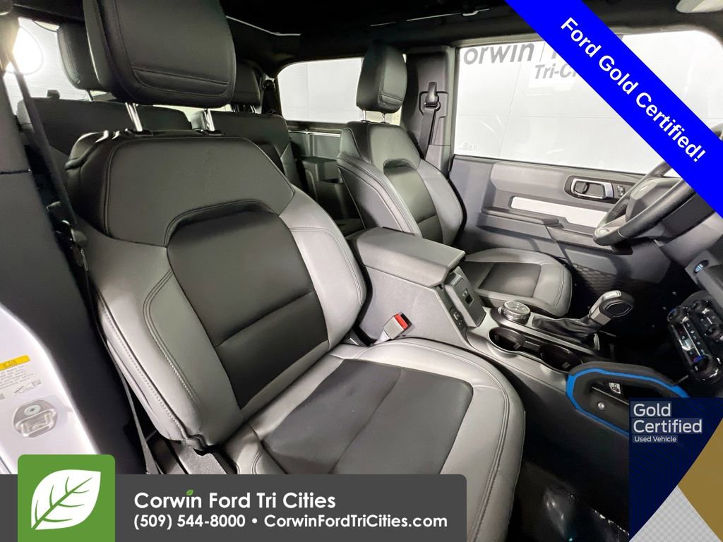 Used 2024 Ford Bronco Black Diamond image 16