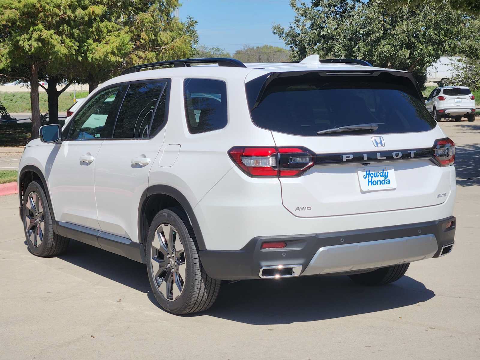 New 2026 Honda Pilot Elite image 4
