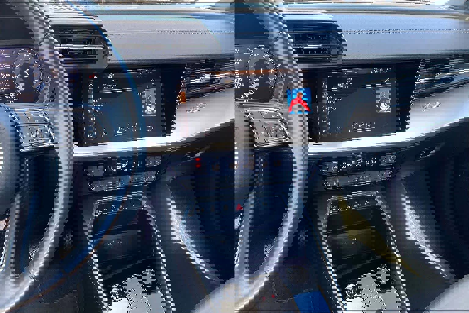 Used 2024 Audi A3 2.0T Premium image 7