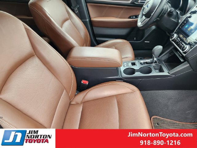 Used 2018 Subaru Outback 3.6R Touring AWD/4WD image 14