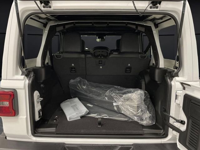 New 2025 Jeep Wrangler Sahara w/ Technology Group image 14