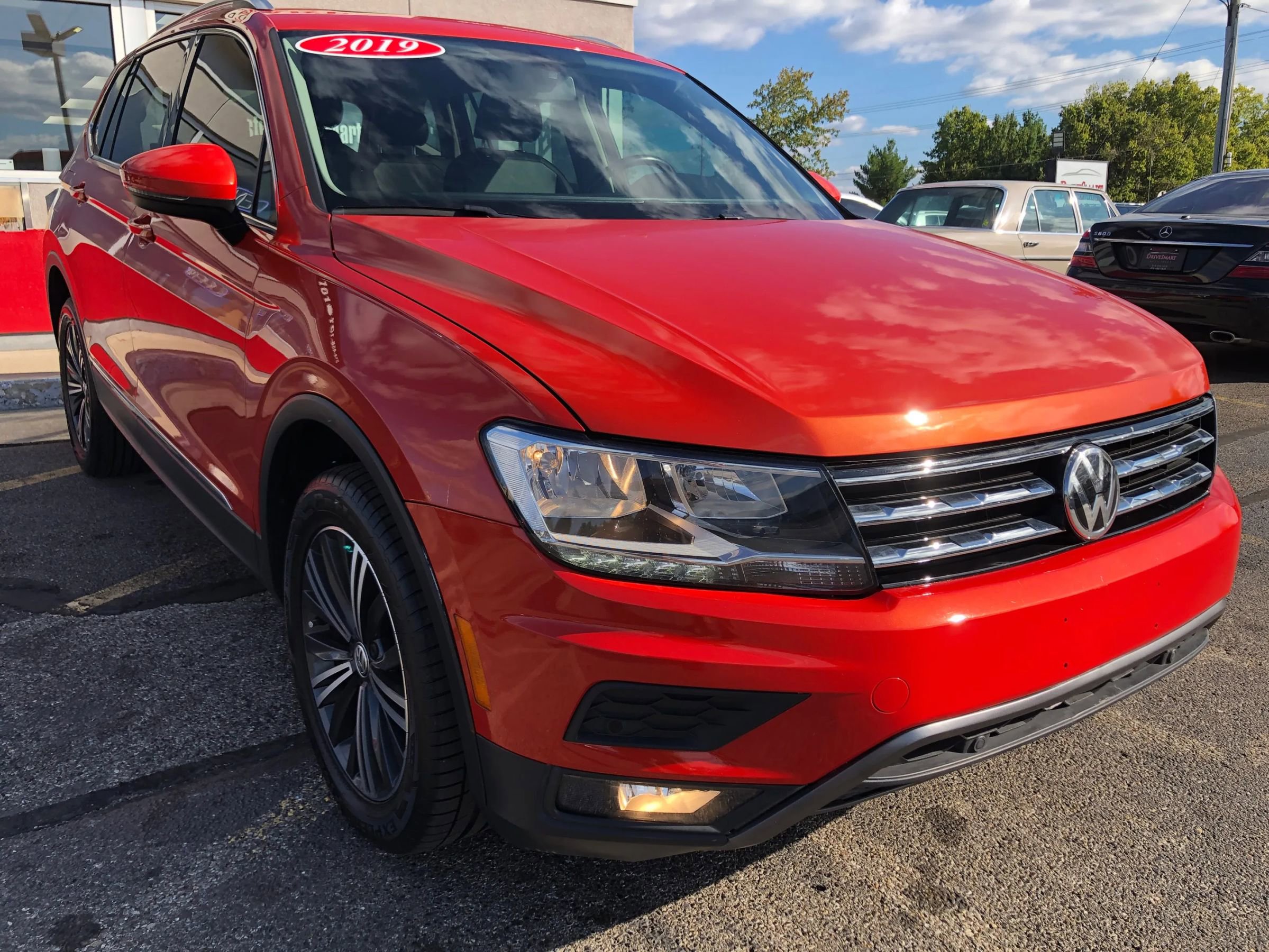 Used 2019 Volkswagen Tiguan SEL image 14