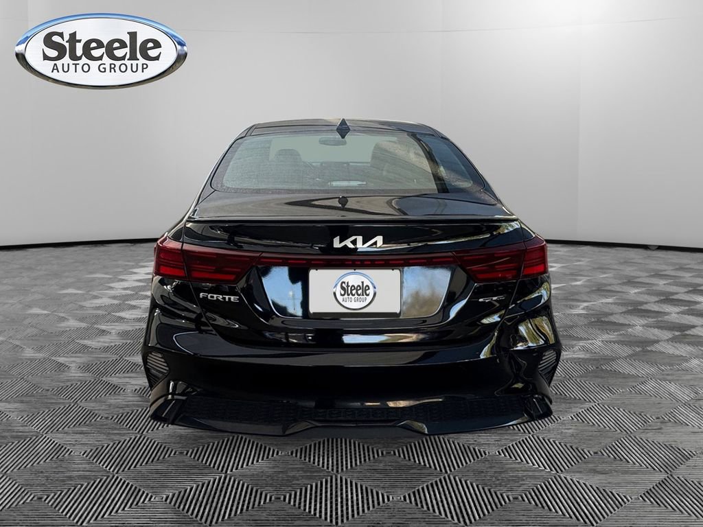 Used 2022 Kia Forte GT-Line image 4
