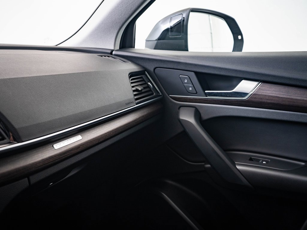 Certified 2024 Audi Q5 2.0T Premium w/ Convenience Package image 35