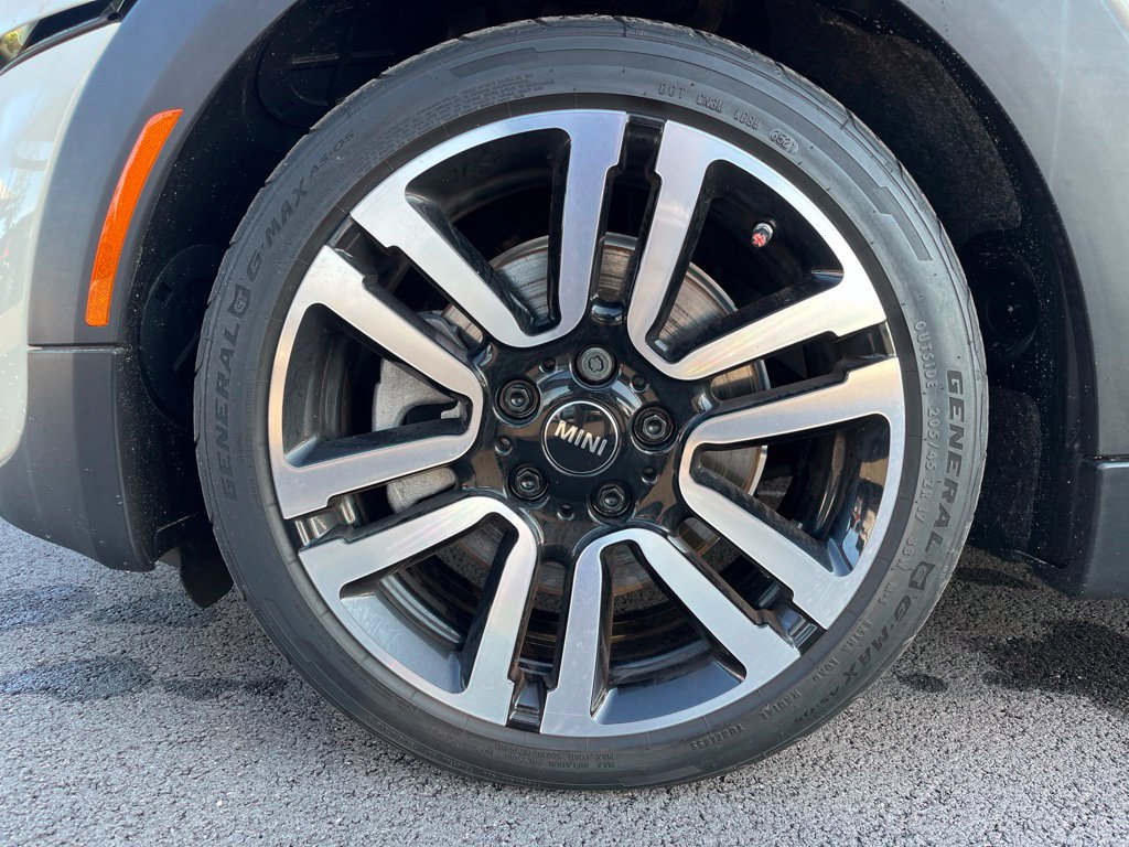 Used 2020 MINI Cooper S w/ Signature Upholstery Package FWD image 11