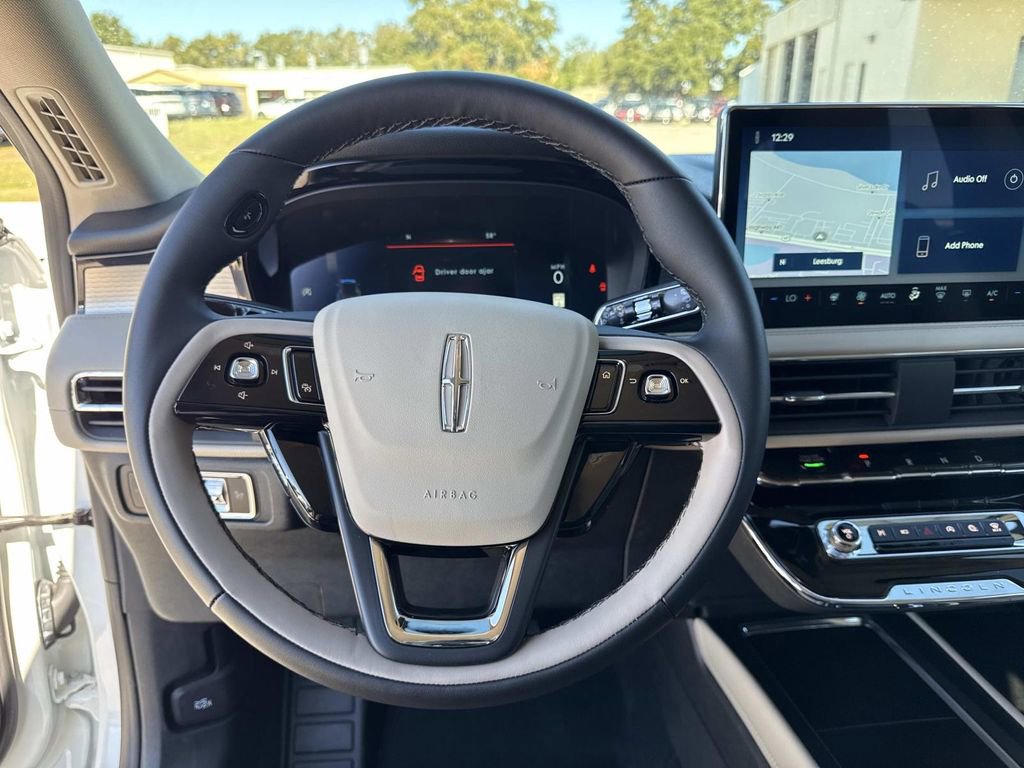 New 2026 Lincoln Corsair Premiere image 24
