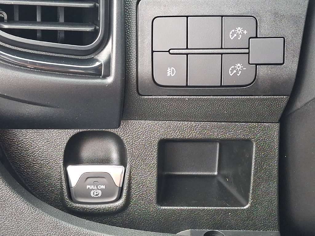 New 2026 RAM ProMaster 2500 w/ Convenience Group FWD image 16