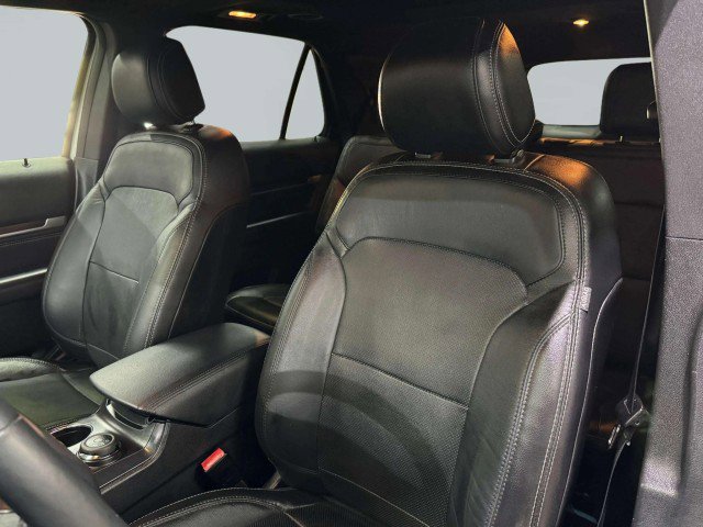 Used 2017 Ford Explorer Limited w/ Equipment Group 301A image 27