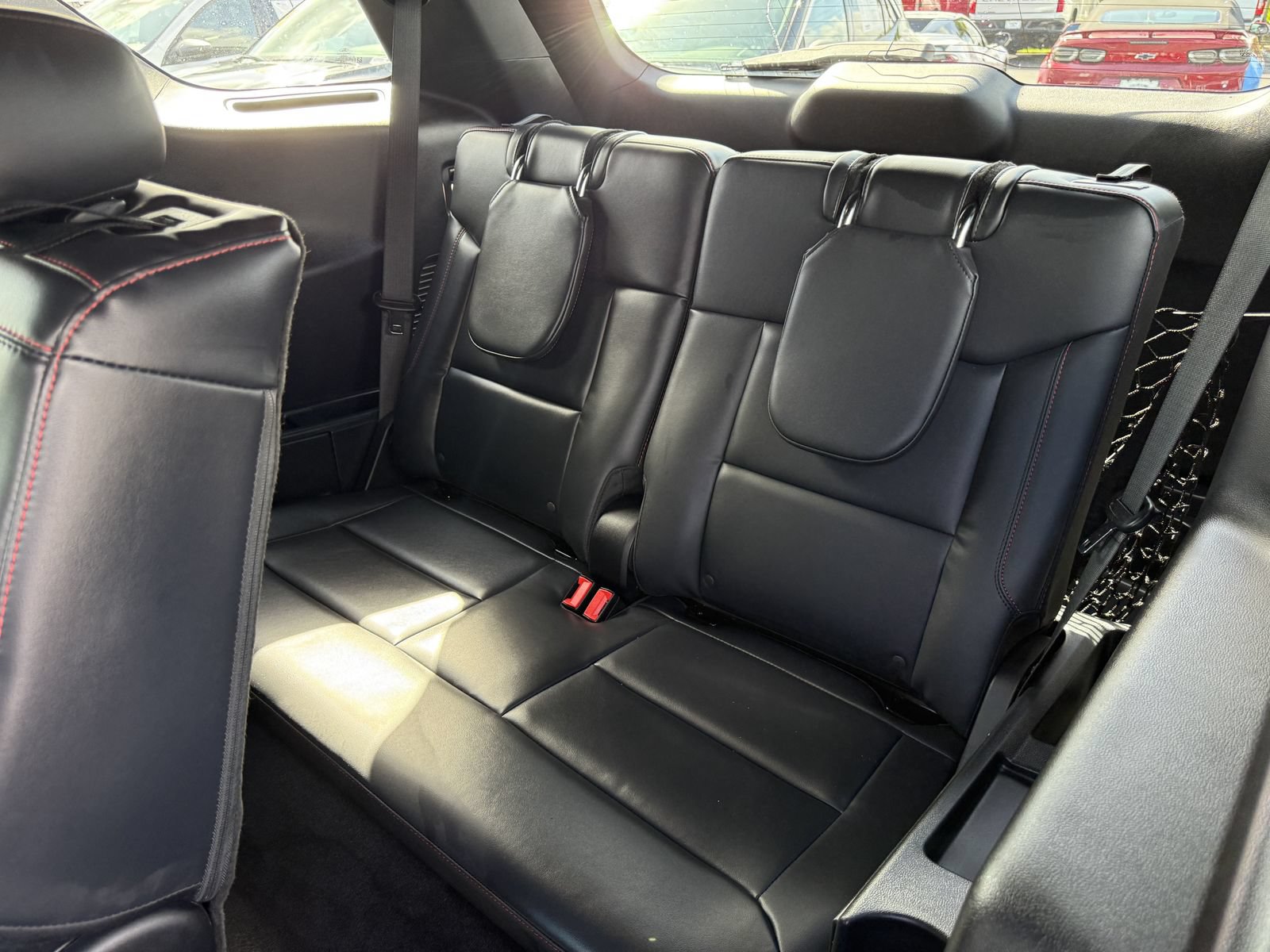 Used 2025 Ford Explorer ST-Line RWD image 24