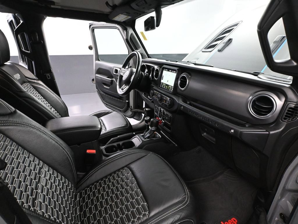 Used 2022 Jeep Wrangler Unlimited Rubicon 4xe w/ Cold Weather Group image 49