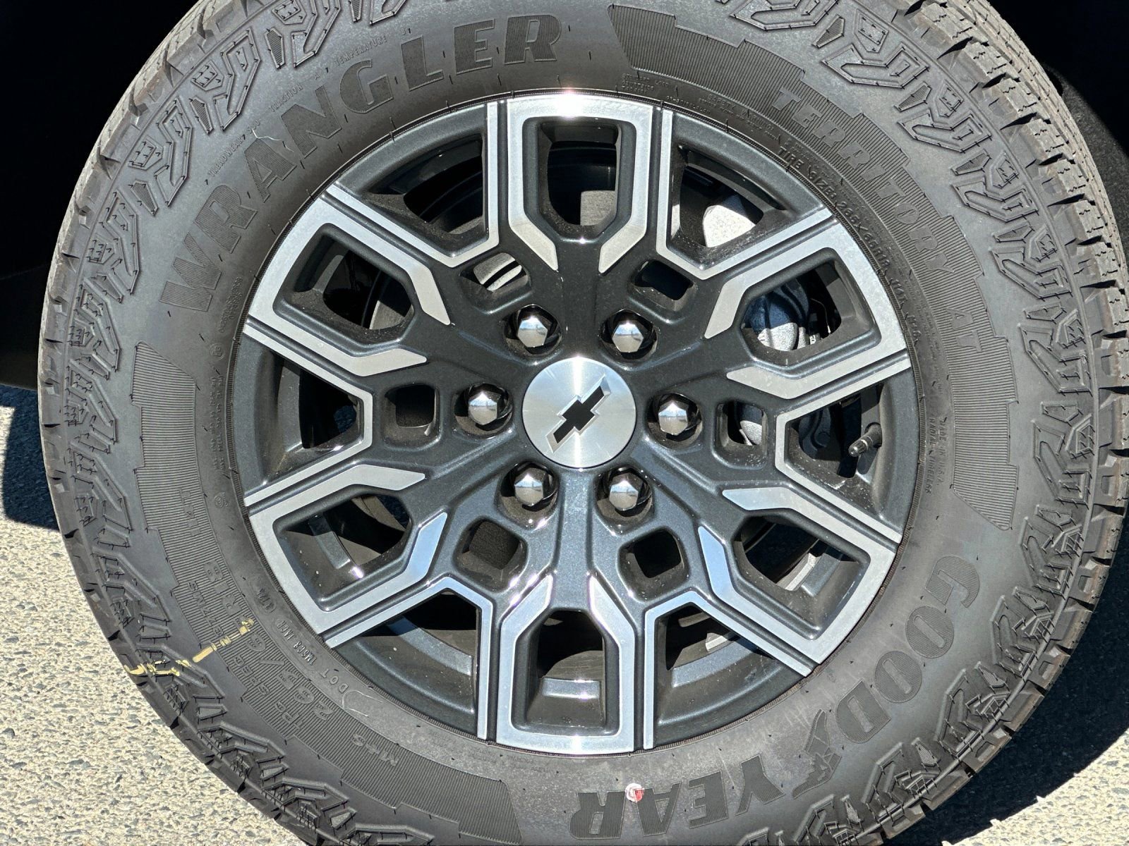 New 2026 Chevrolet Colorado Z71 image 33