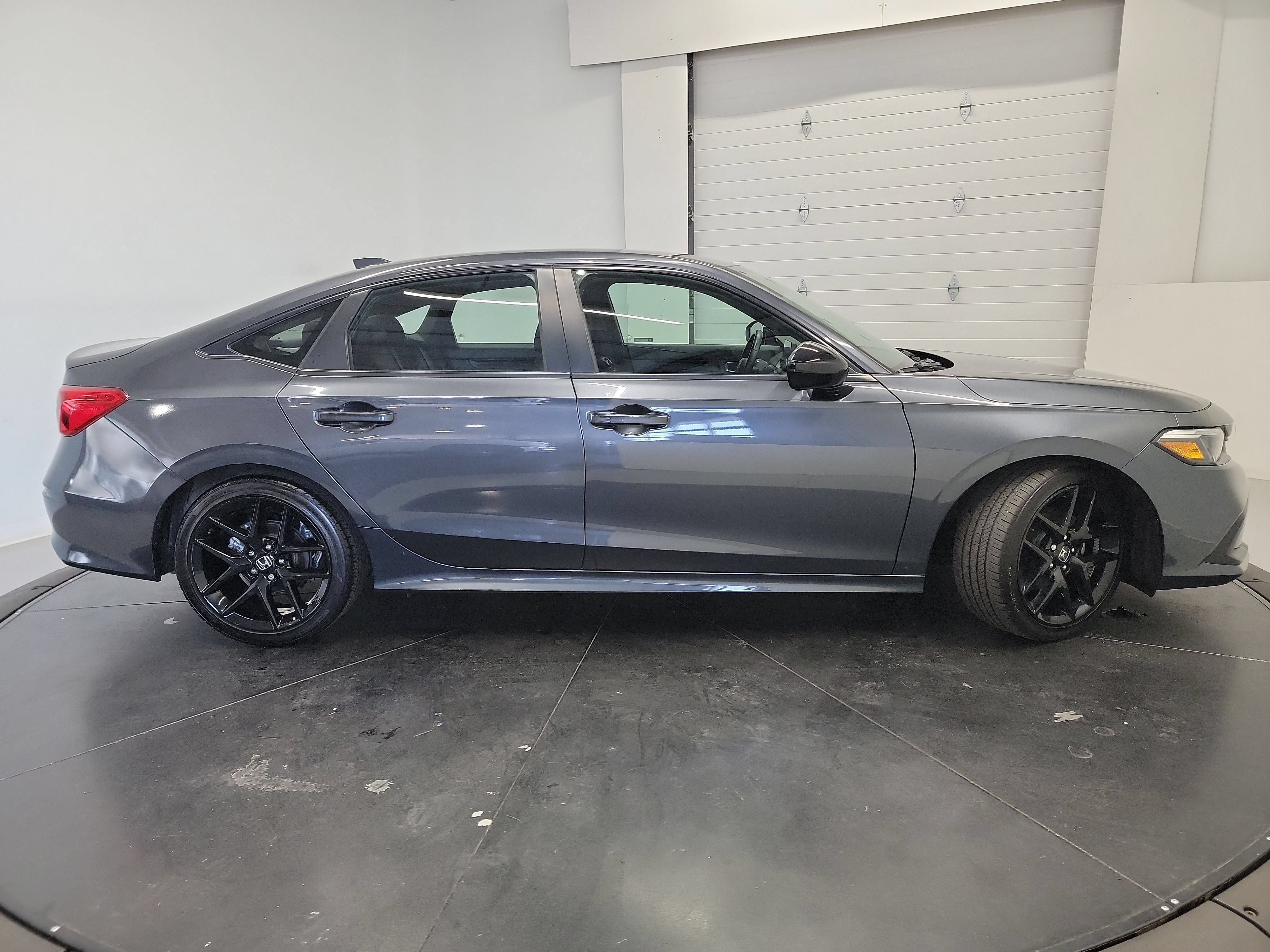 Used 2024 Honda Civic Sport image 11