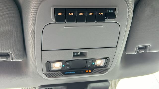 New 2026 Ford F550 4x4 SuperCab Super Duty image 16