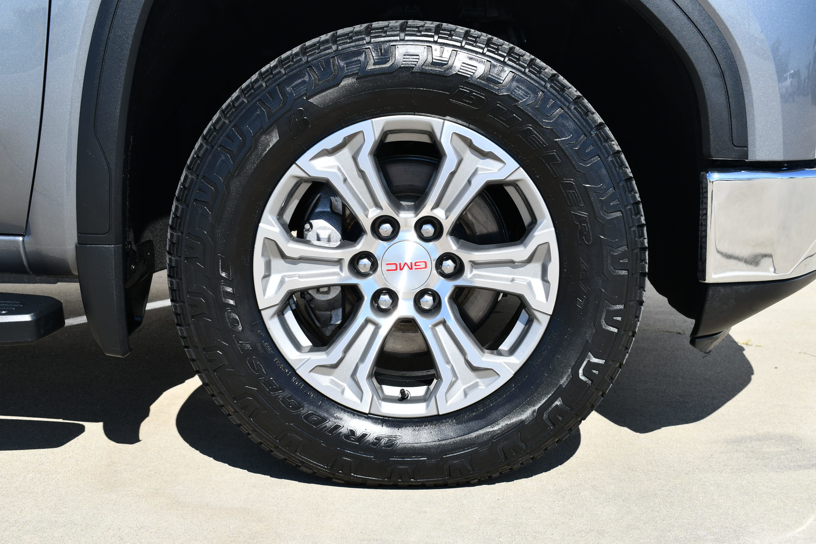 Used 2021 GMC Sierra 1500 SLT w/ X31 Off-Road Package image 13