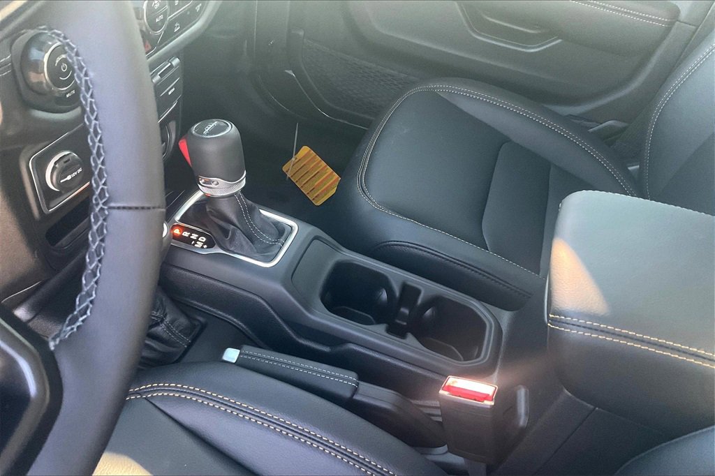 New 2025 Jeep Gladiator Sport w/ Premium Package image 8