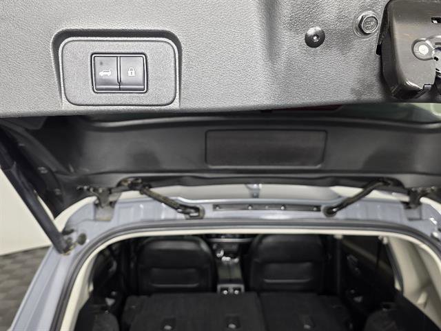 Used 2021 Nissan Rogue SL w/ Premium Package image 22