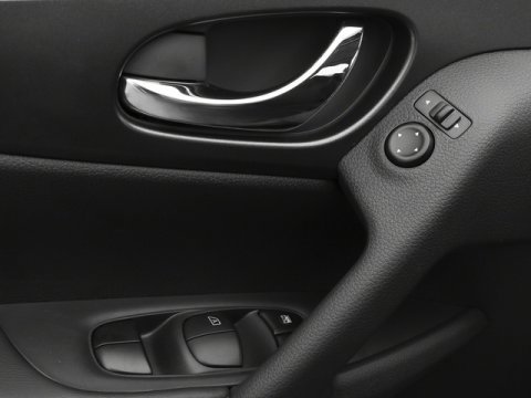 Used 2016 Nissan Rogue SV w/ SV Premium Package image 22