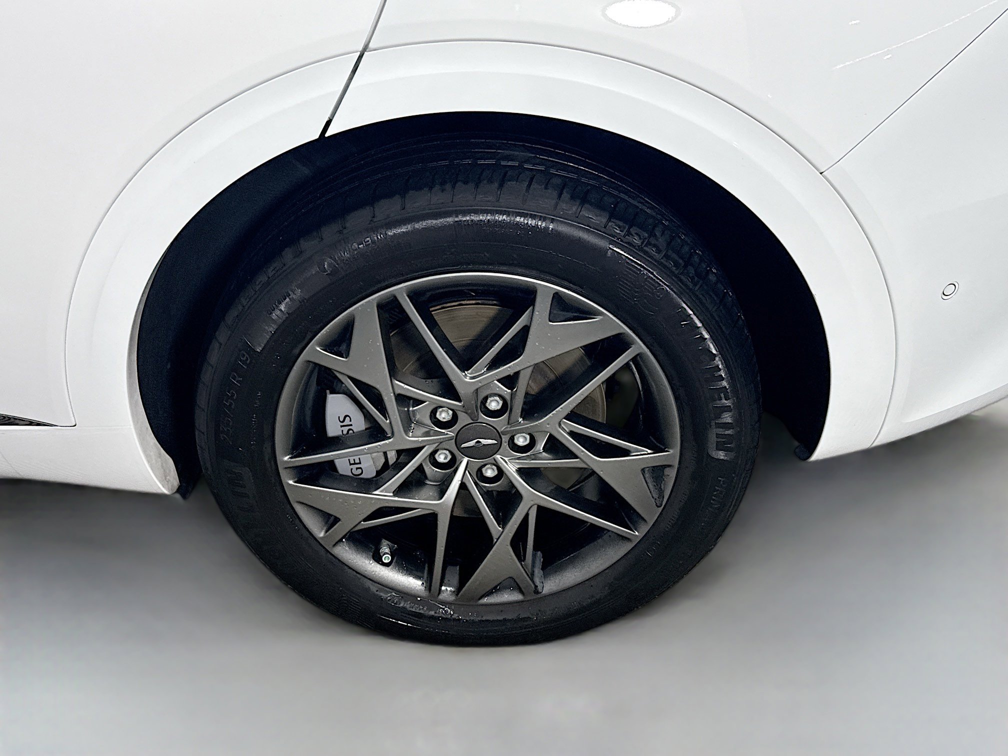 Used 2023 Genesis GV70 2.5T w/ Advanced Package image 37